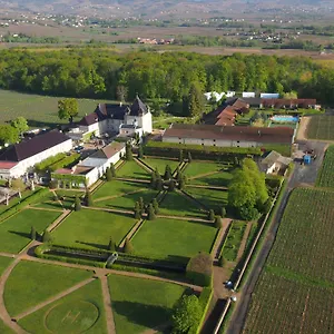 https://chateau-de-pizay.hotels-rhonealpes.com