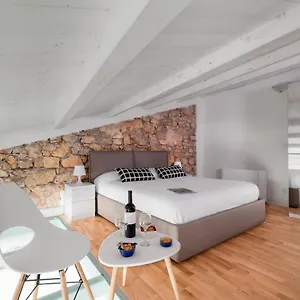 https://suitescannes.fr-provencehotel.com